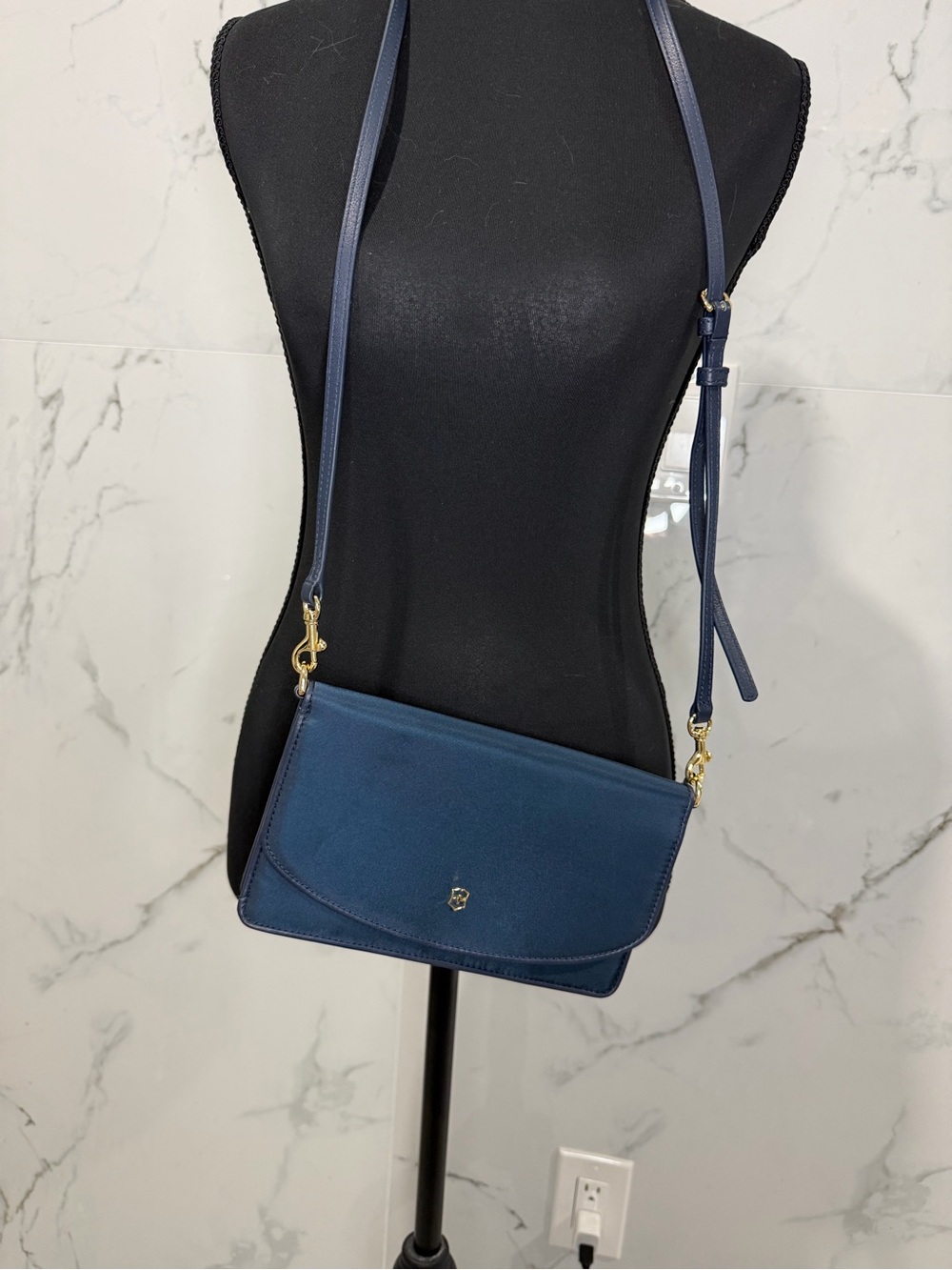 Victorinox Navy Blue nylon leather Crossbody Bag with Gold Hardware - Picture 3 of 12